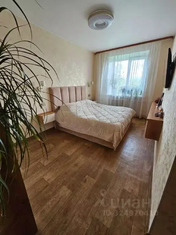 3-к кв. Тюменская область, Тюмень Антипино мкр, ул. Александра ... - Фото 0