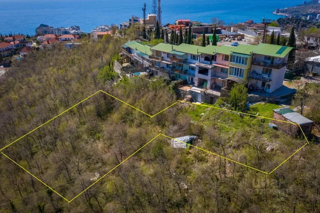 Участок в Крым, Ялта муниципальный округ, Гурзуф пгт ул. Ялтинская, ... - Фото 1