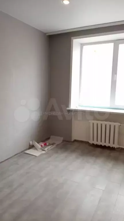Комната 20 м в 3-к., 2/5 эт. - Фото 1