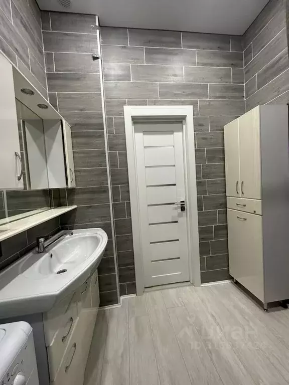 1-к кв. Татарстан, Казань ул. Академика Губкина, 12Б (30.0 м) - Фото 1