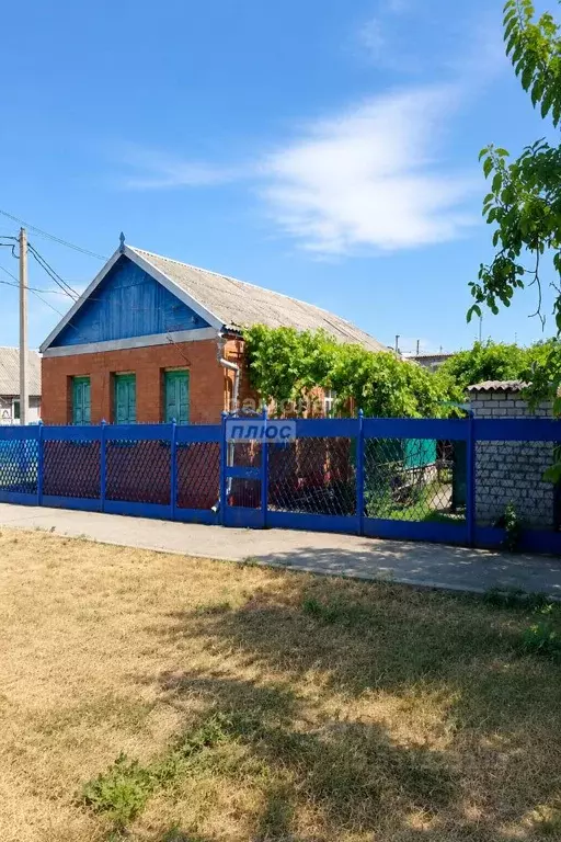 Дом в Краснодарский край, Приморско-Ахтарск ул. Кирова, 25 (38 м) - Фото 2