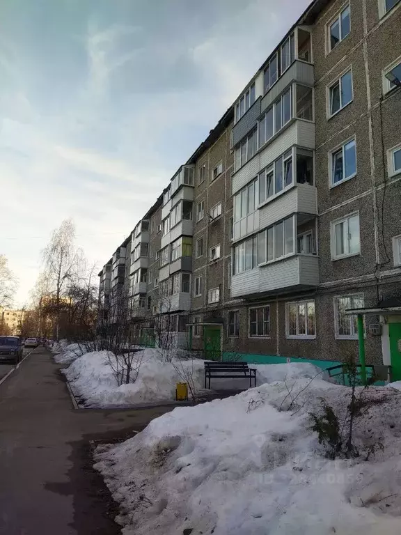 2-к кв. Пермский край, Пермь Петрозаводская ул., 10 (46.0 м) - Фото 0