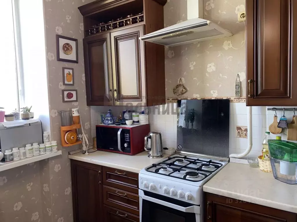 3-к кв. Волгоградская область, Волгоград просп. Имени В.И. Ленина, 107 ... - Фото 1