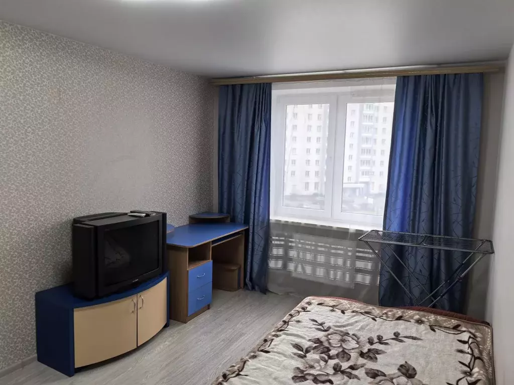 1-к кв. Кировская область, Киров ул. Ивана Попова, 56к1 (33.0 м) - Фото 1