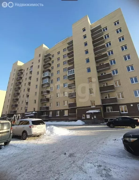 3-комнатная квартира: Ярославль, улица Комкора Хрипина, 3 (67.26 м) - Фото 1