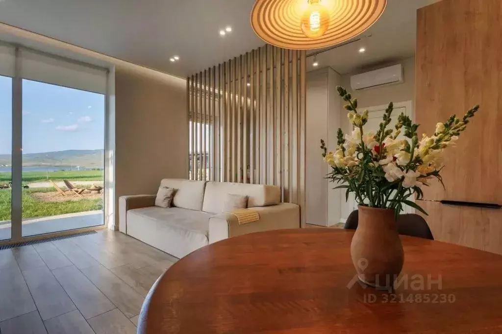 Дом в Ставропольский край, Ставрополь Озерная ул., 1 (75 м) - Фото 1