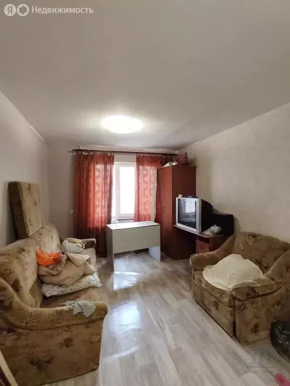 1к в 2-комнатной квартире (18 м) - Фото 2