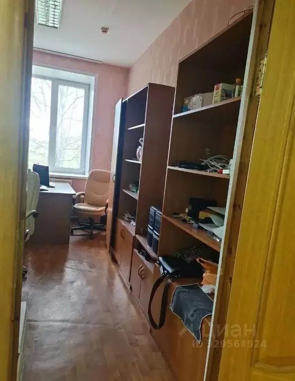 Офис в Белгородская область, Старый Оскол Зеленый Лог мкр, 5 (14 м) - Фото 1