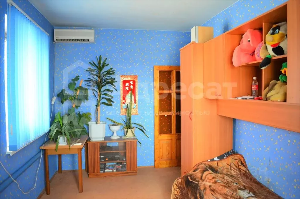 Дом в Волгоградская область, Волгоград Крутая ул. (179 м) - Фото 1