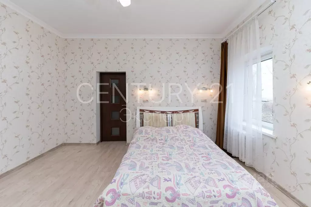 2-к кв. Калининградская область, Янтарный пгт пер. Пушкина, 5 (48.2 м) - Фото 2