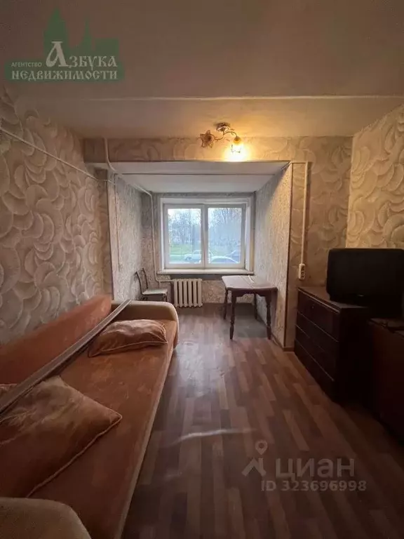 2-к кв. Смоленская область, Смоленск ул. Академика Петрова, 4 (34.0 м) - Фото 1