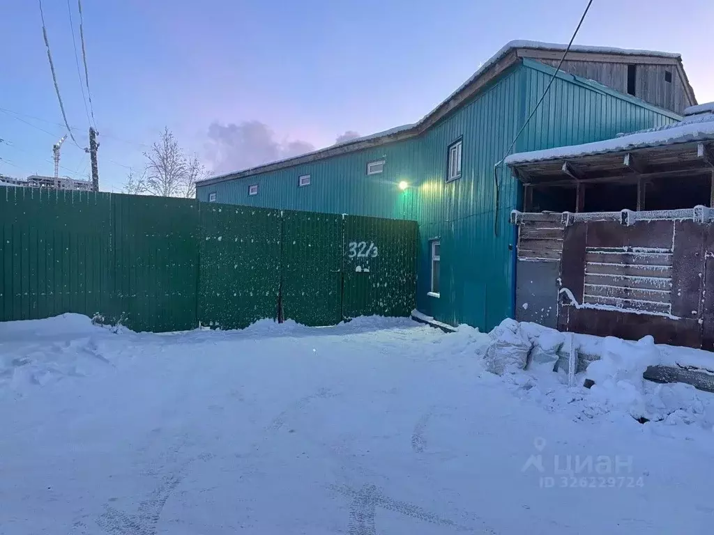 Дом в Саха (Якутия), Якутск ул. 50 лет Советской Армии (343 м) - Фото 1