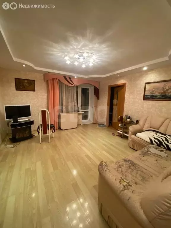 3-комнатная квартира: Ухта, проспект Ленина, 41 (74 м) - Фото 1