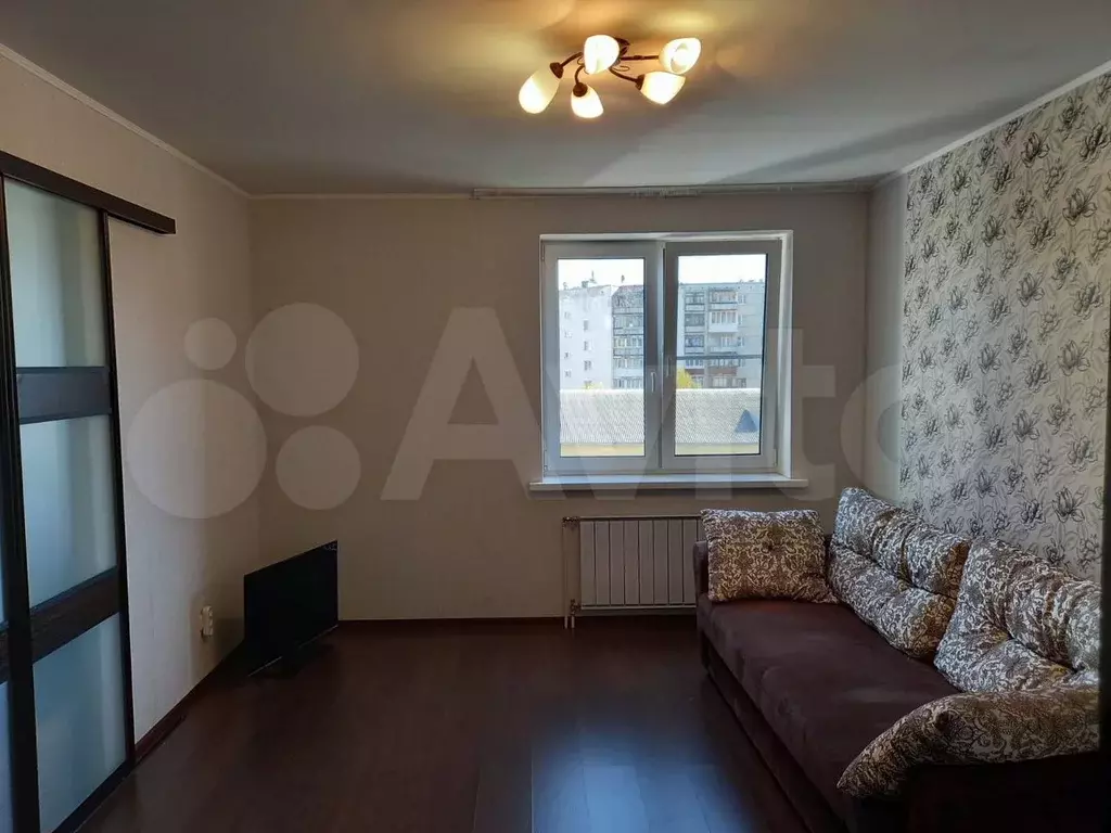 1-к. квартира, 30 м, 4/17 эт. - Фото 0