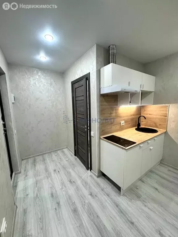 Квартира-студия: Нижний Новгород, Народная улица, 80 (16.9 м) - Фото 0