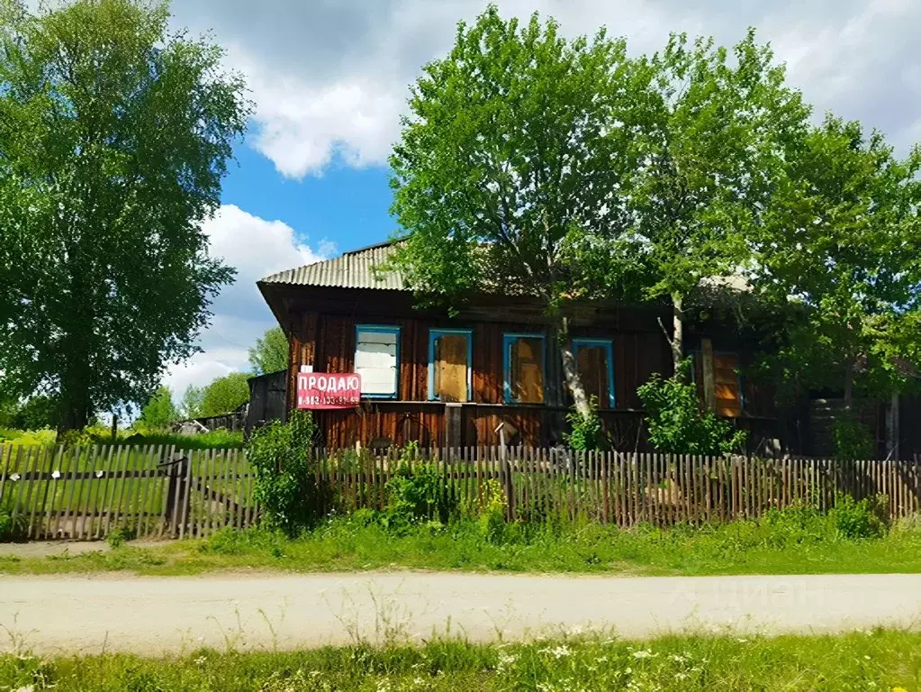 Дом в Свердловская область, Шалинский муниципальный округ, с. ... - Фото 1