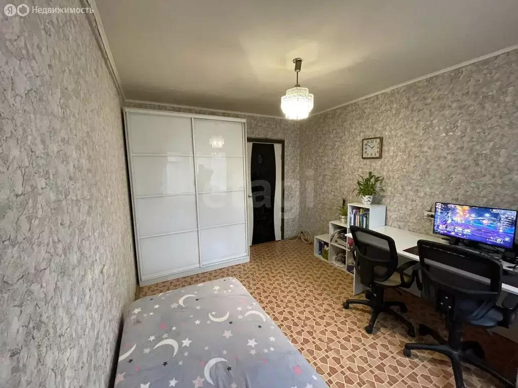 4-комнатная квартира: Новочебоксарск, улица Винокурова, 26А (77.6 м) - Фото 2