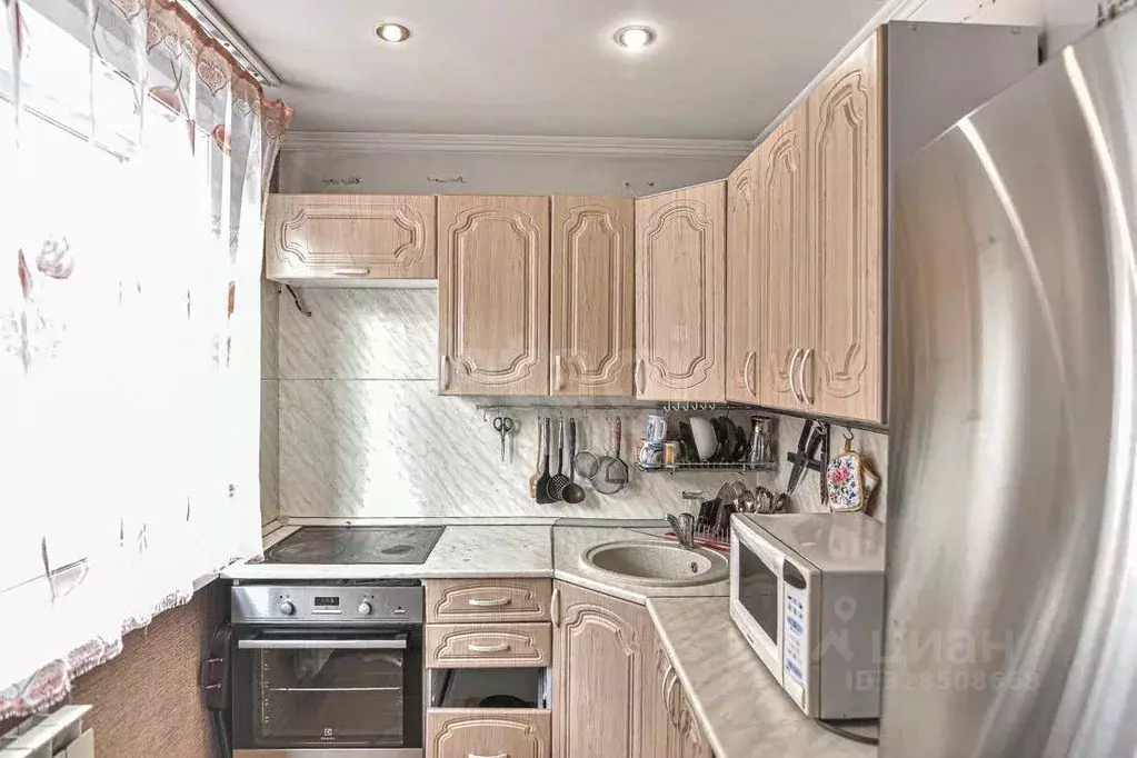 3-к кв. Сахалинская область, Южно-Сахалинск ул. Ленина, 184 (61.0 м) - Фото 1