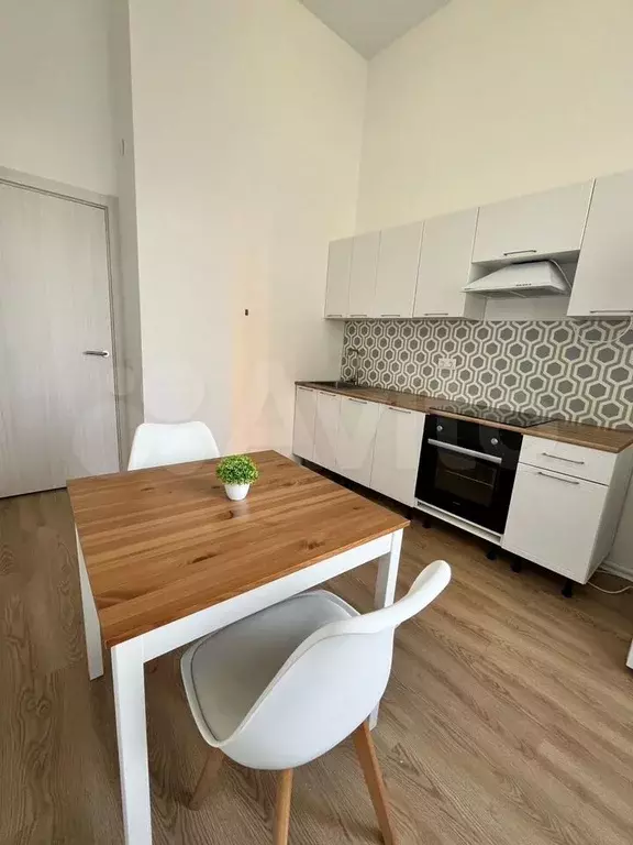 1-к. квартира, 35 м, 1/17 эт. - Фото 1