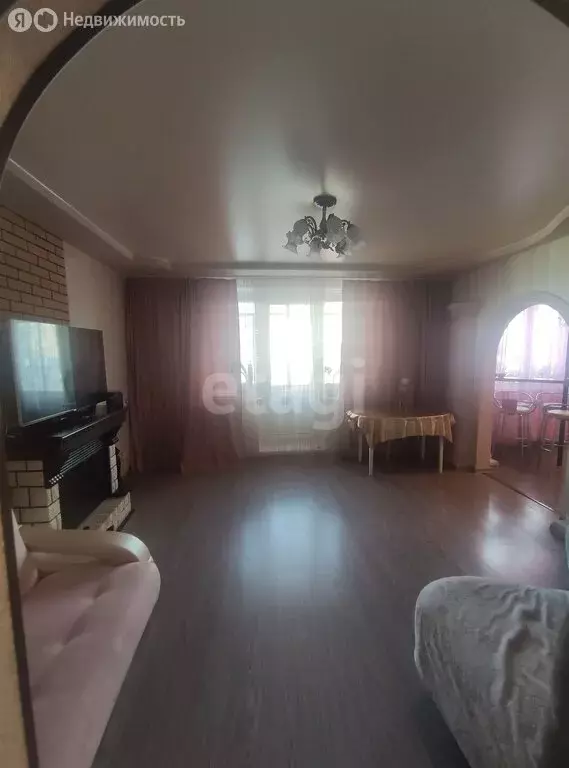 4-комнатная квартира: Миасс, улица Нахимова, 20 (95.8 м) - Фото 1