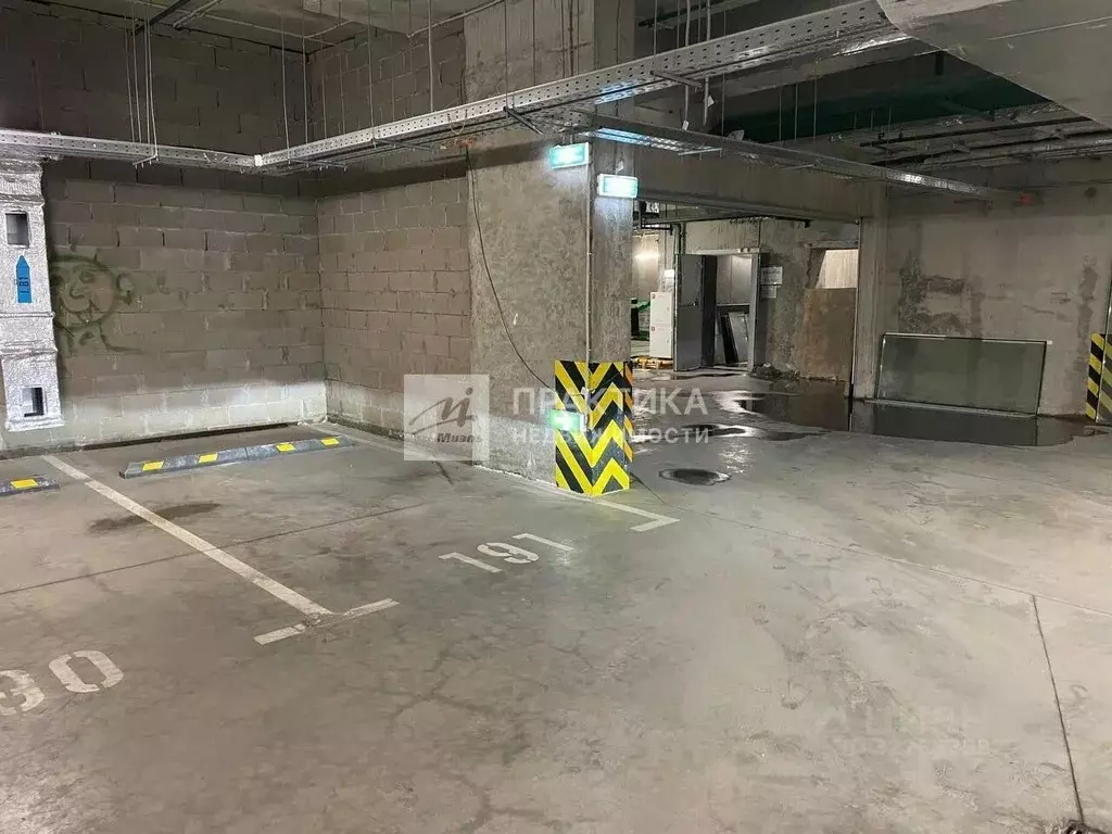 Гараж в Московская область, Красногорск ул. Тенистых Аллей, 3к1 (13 м) - Фото 1