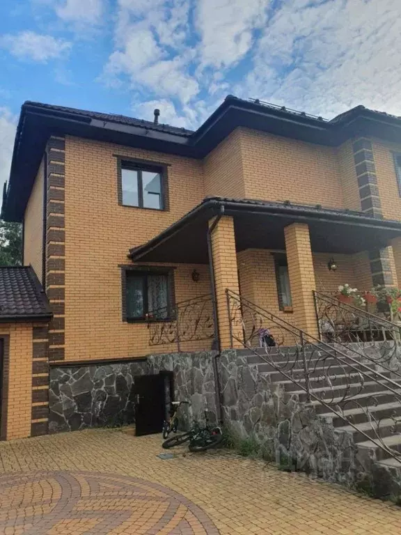 Коттедж в Омская область, Омский район, Пушкинское с/пос, д. Ракитинка ... - Фото 1