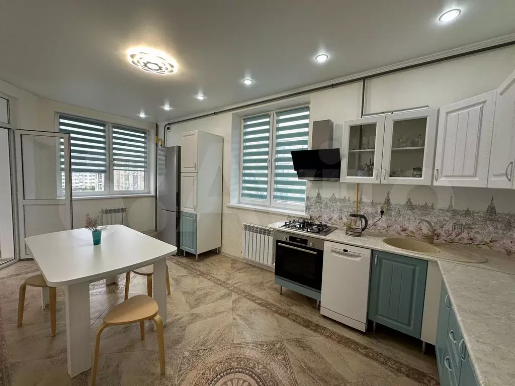 2-к. квартира, 72 м, 3/4 эт. - Фото 1