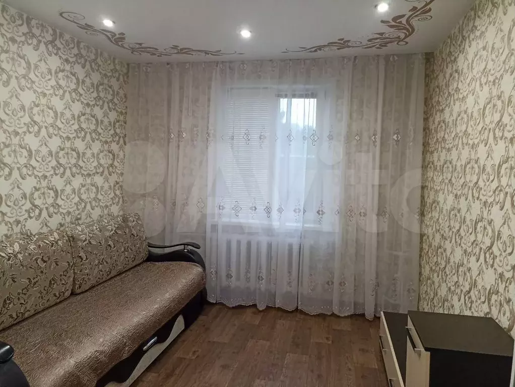 1-к. квартира, 36 м, 4/10 эт. - Фото 0