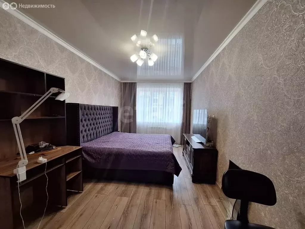 2-комнатная квартира: Владикавказ, проспект Героев Отечества, 4 (50 м) - Фото 1