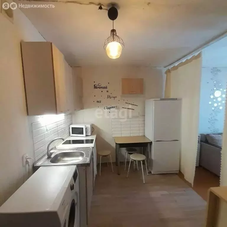 2-комнатная квартира: Ирбит, улица Азева, 35 (30.1 м) - Фото 1