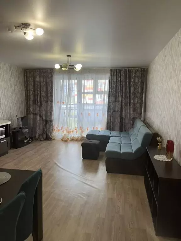 2-к. квартира, 50 м, 2/17 эт. - Фото 1