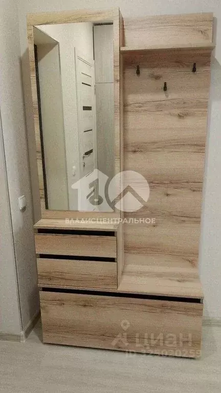 1-к кв. Новосибирская область, Новосибирск ул. Коминтерна, 120 (40.0 ... - Фото 1