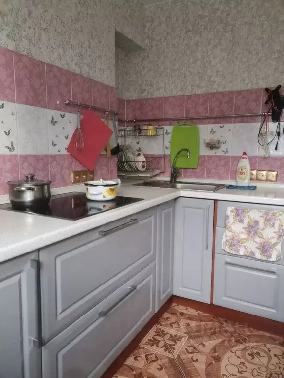 2-к кв. Мурманская область, Мурманск Кольский просп., 157 (56.0 м) - Фото 0