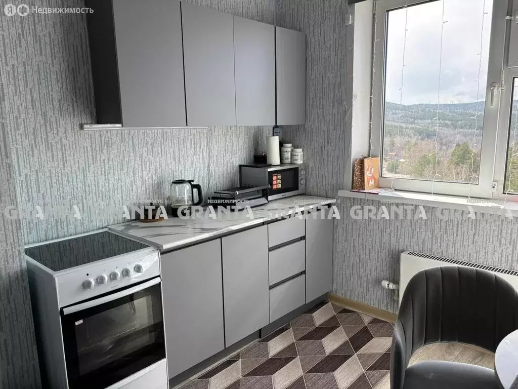 1-комнатная квартира: Красноярск, улица Елены Стасовой, 50К (41 м) - Фото 0