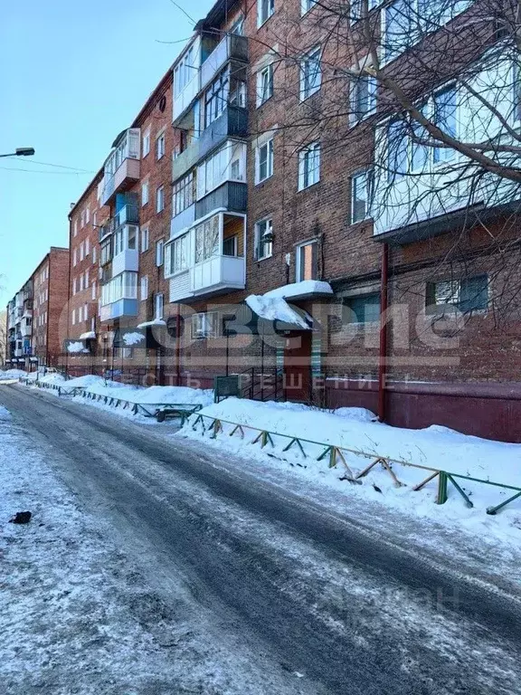 3-к кв. Омская область, Омск пос. 40 лет Октября, пер. Камерный, 49 ... - Фото 0