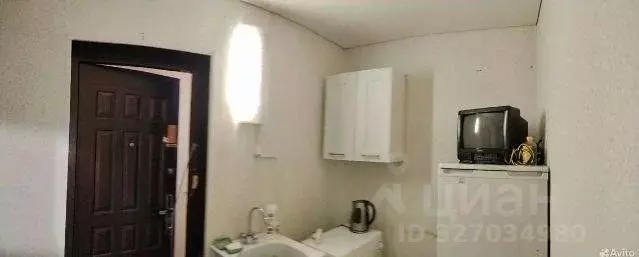 Комната Свердловская область, Екатеринбург ул. Титова, 27А (13.0 м) - Фото 1