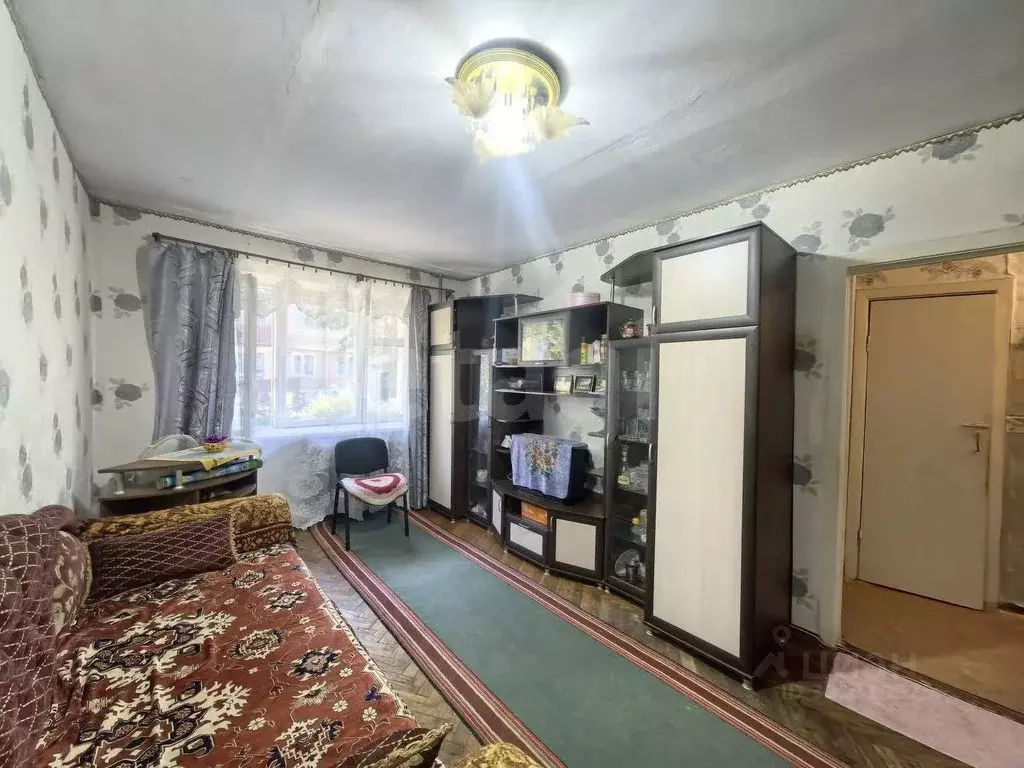 2-к кв. Краснодарский край, Ейск Коммунистическая ул. (44.6 м) - Фото 1