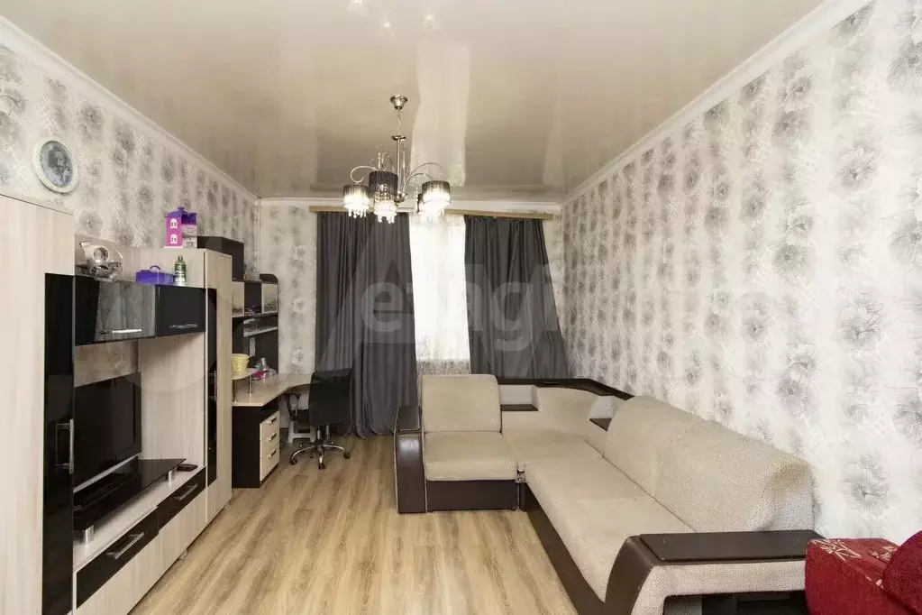 2-к. квартира, 50 м, 3/3 эт. - Фото 1