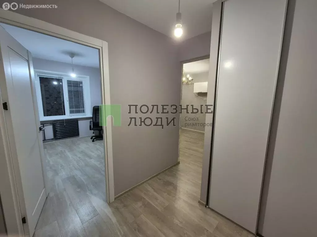 4-комнатная квартира: Ижевск, Союзная улица, 117 (59 м) - Фото 1