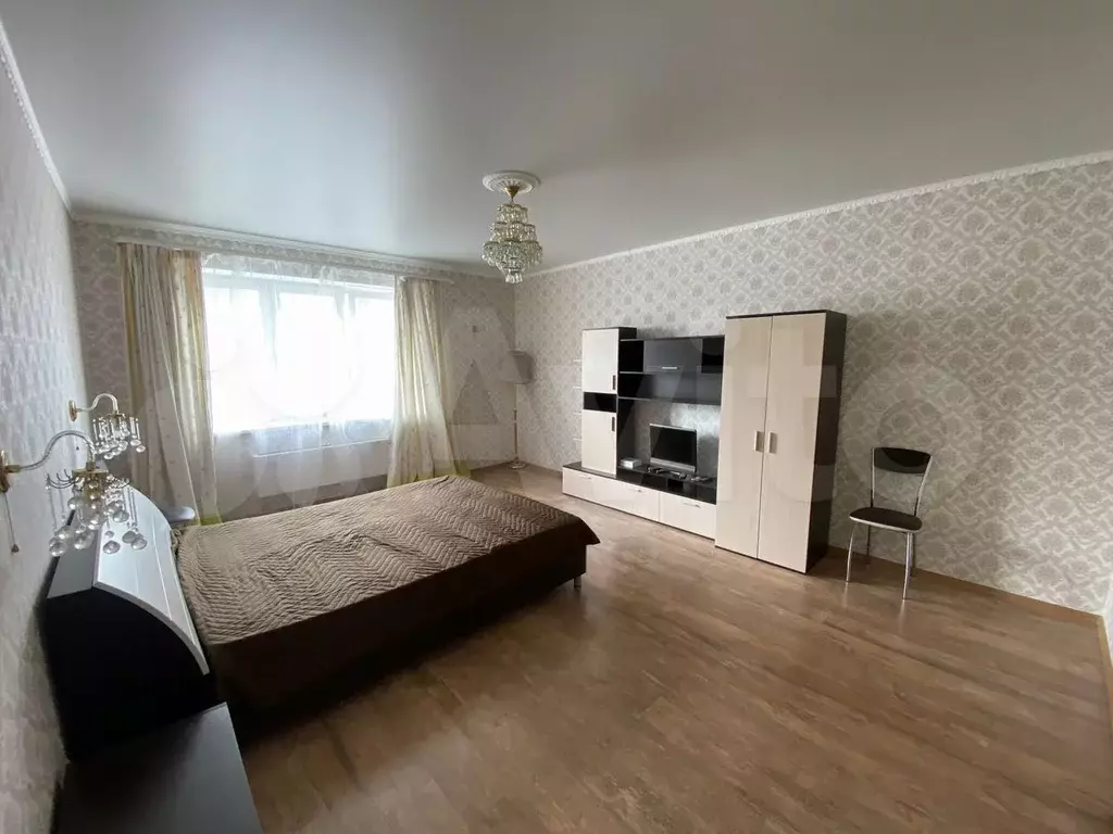 1-к. квартира, 56,5 м, 5/15 эт. - Фото 0