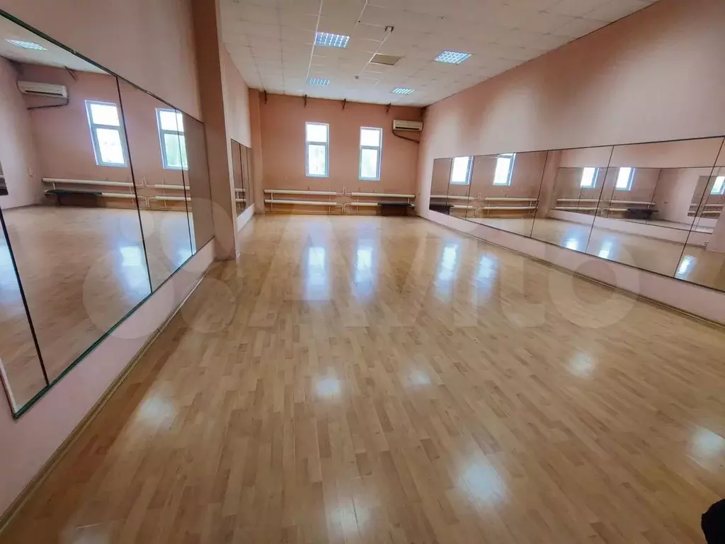 Свободного назначения/фитнес/танцы, 90 м в ТЦ - Фото 0