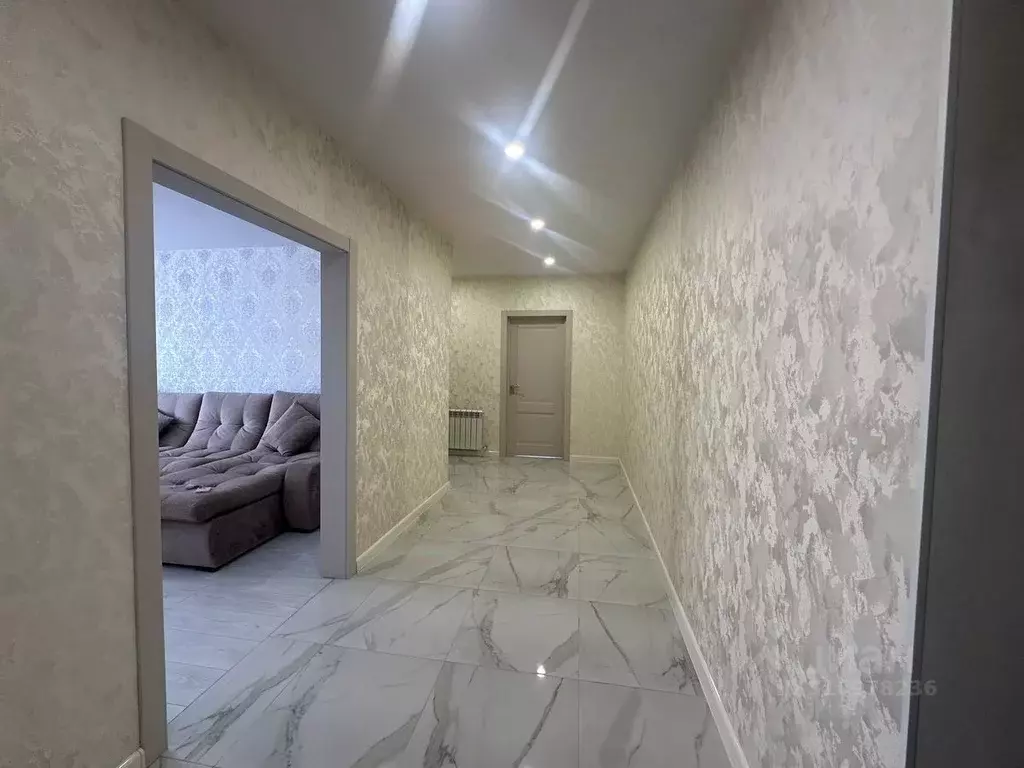 3-к кв. Северная Осетия, Владикавказ ул. Билара Кабалоева, 12 (84.0 м) - Фото 0