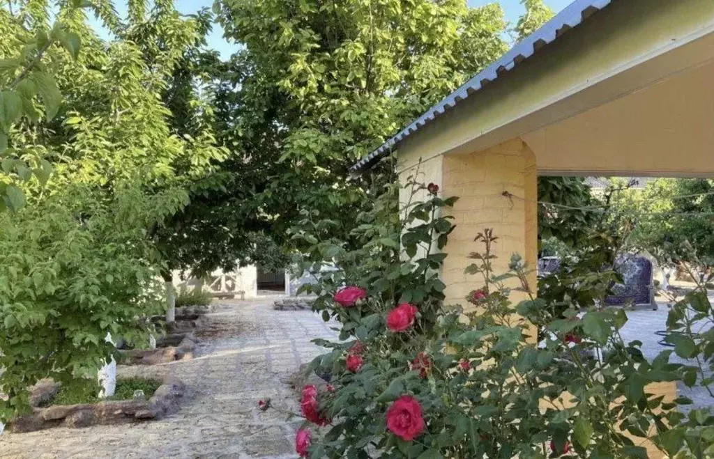 Дом в Дагестан, Дербент ул. Шеболдаева, 106 (100 м) - Фото 2