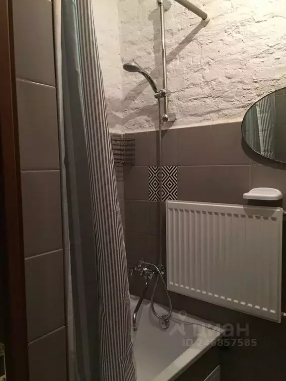 Комната Санкт-Петербург Литейный просп., 33 (33.0 м) - Фото 1