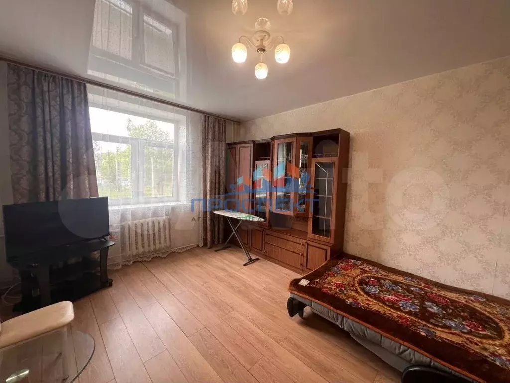 Комната 18 м в 3-к., 2/5 эт. - Фото 1