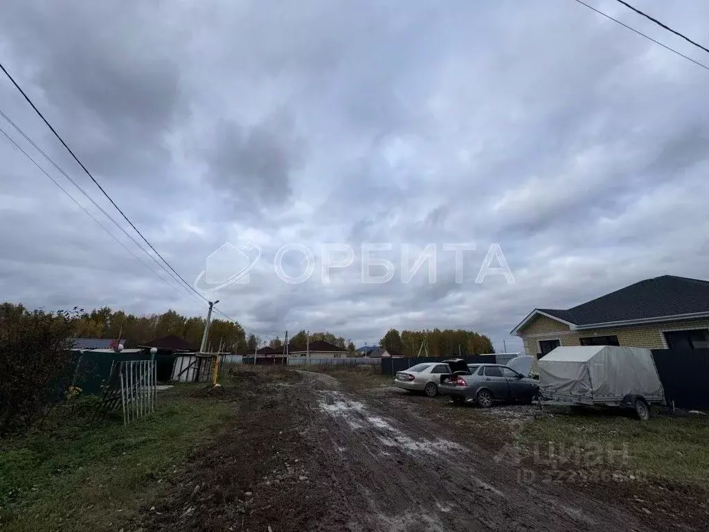 Участок в Тюменская область, Тюменский муниципальный округ, д. Ушакова ... - Фото 0