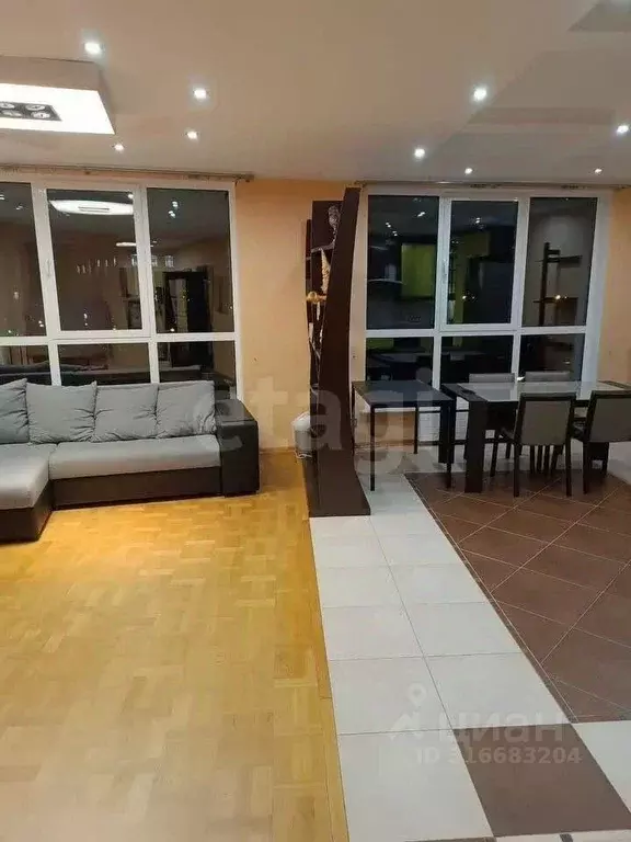 2-к кв. Санкт-Петербург Дибуновская ул., 50 (75.1 м) - Фото 0