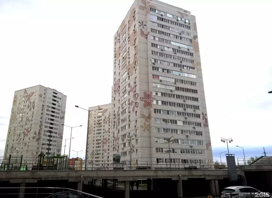 3-комнатная квартира: Тюмень, Таврическая улица, 9к5 (63.7 м) - Фото 1