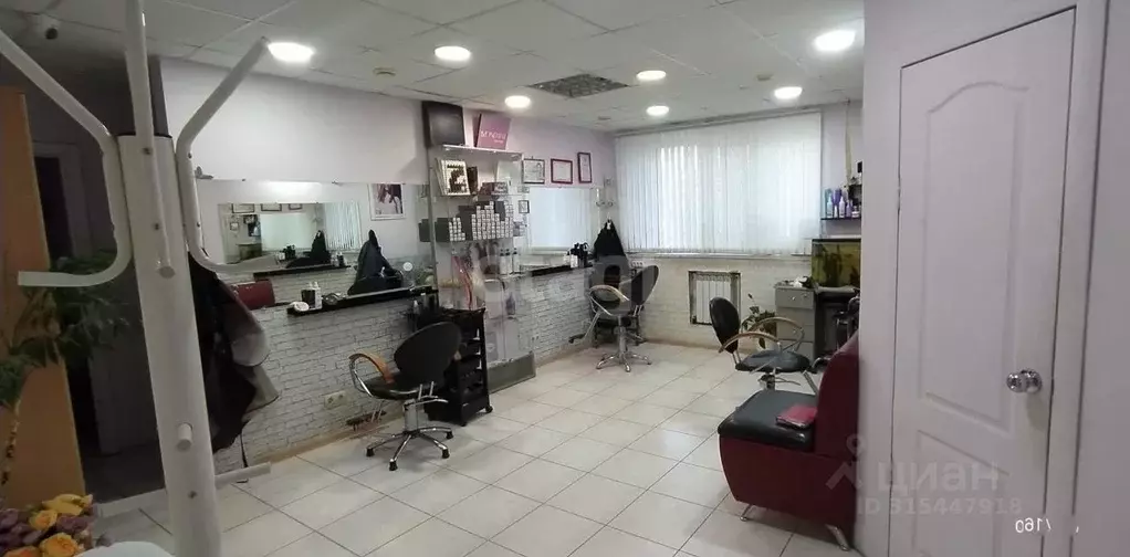 Офис в Свердловская область, Нижний Тагил Ленинградский просп., 77 (52 ... - Фото 1