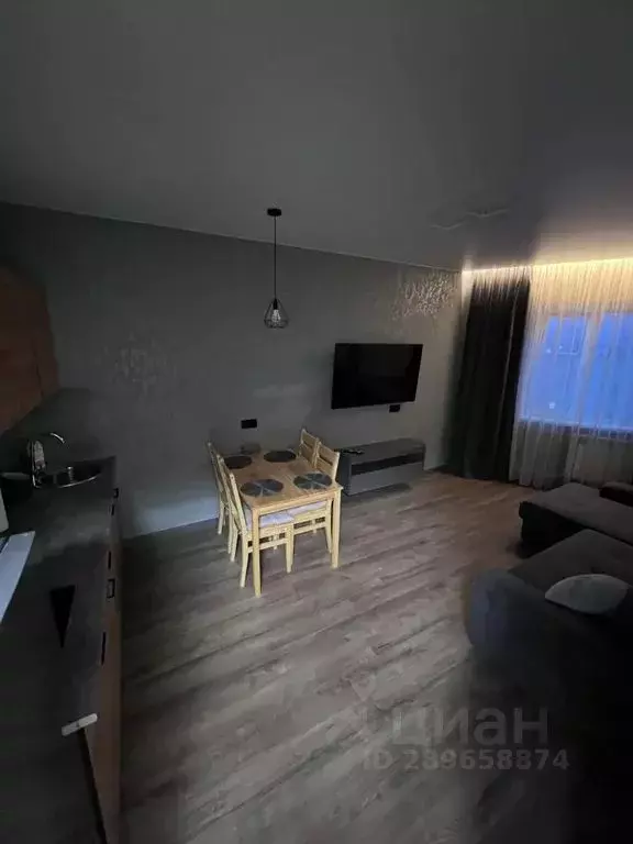 2-к кв. Мурманская область, Кировск Олимпийская ул., 38 (52.0 м) - Фото 1